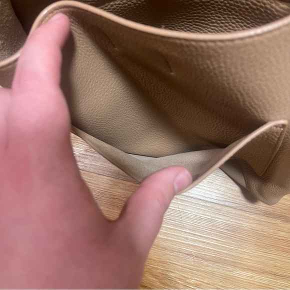 Rebecca Minkoff Darren Leather Shoulder Bag in Beige/Tan, 100% Genuine Leather - Picture 13 of 16